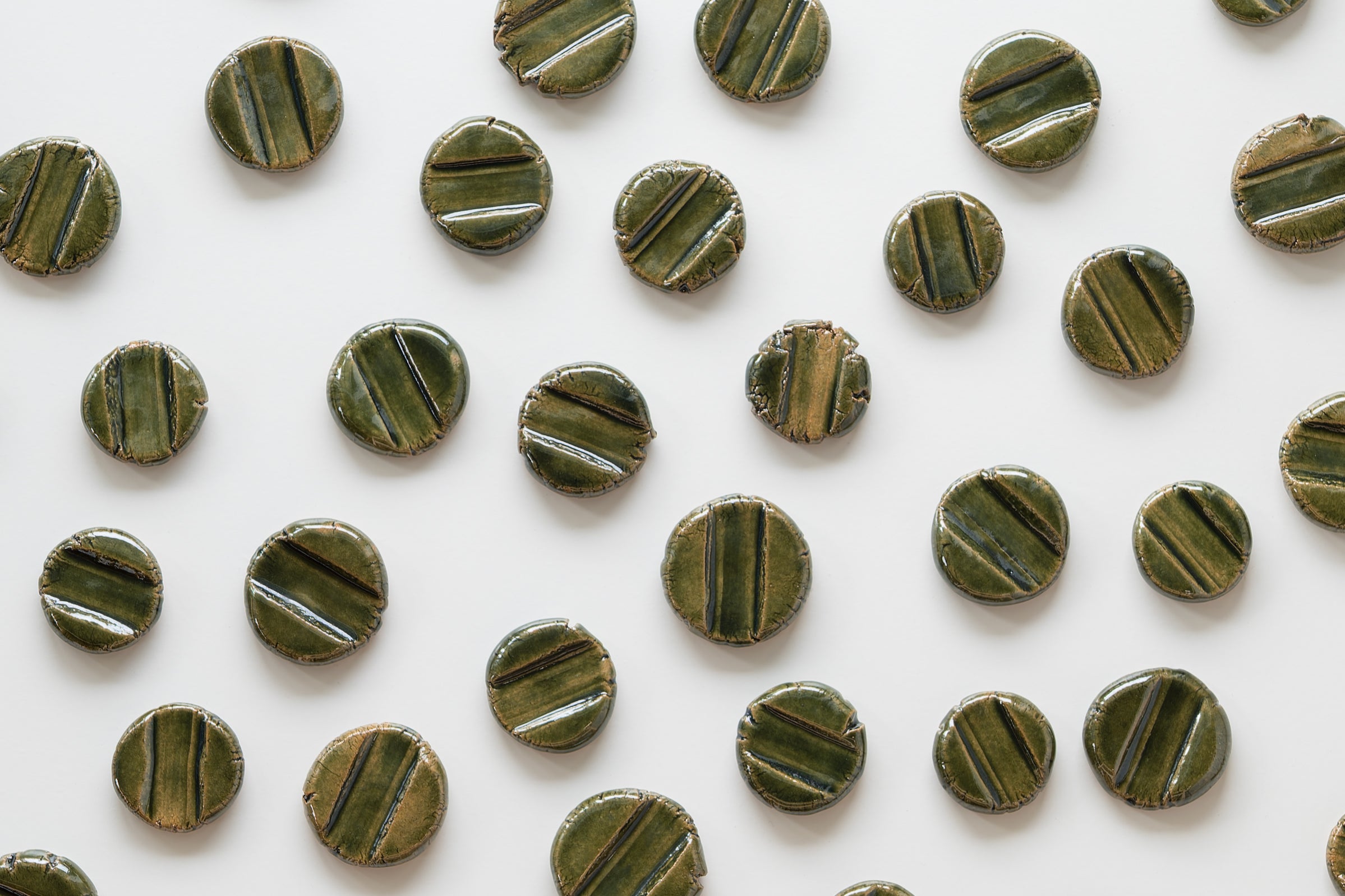 ゆこ　石本藤雄　陶板　オオイヌノフグリ　砥部焼 ゆこ様専用 石本藤雄 陶板 オオイヌノフグリ 砥部焼 - メルカリ