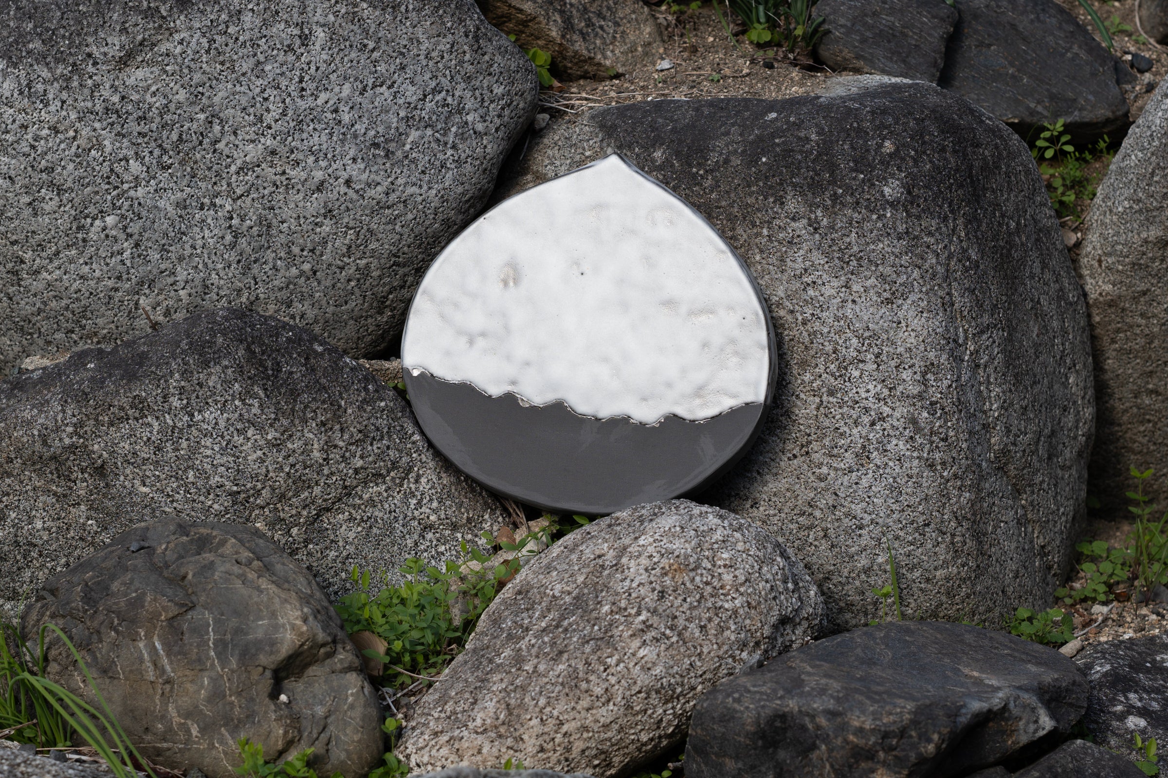 石本藤雄展　もも くり…