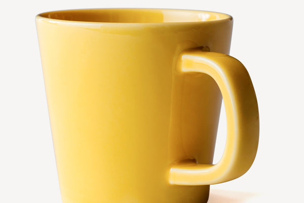 SUORA マグカップ YELLOW | 石本藤雄デザインの食器、雑貨の通販